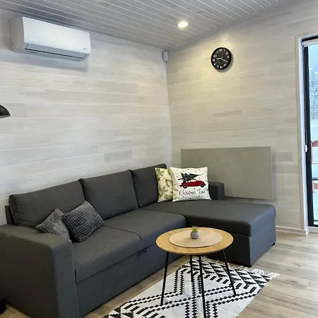 Будинок відпочинку Barn S&s House Микуличин