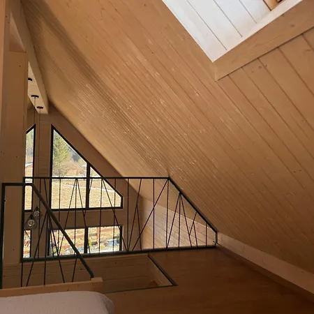 Barn S&s House Микуличин