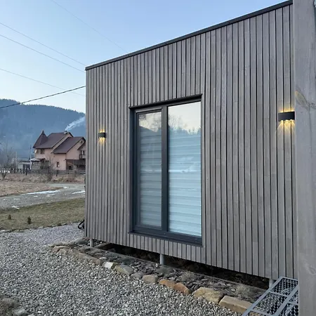 Barn S&s House Микуличин